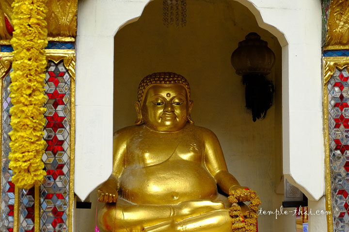 Le moine obèse Phra Sangkachaï (พระสังกัจจายน์)