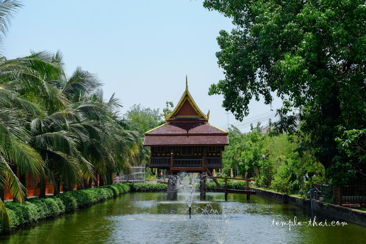 Wat Khu Yang Kamphaeng Phet