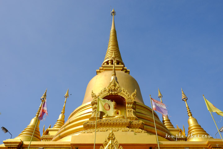 Le stupa doré stupa doré