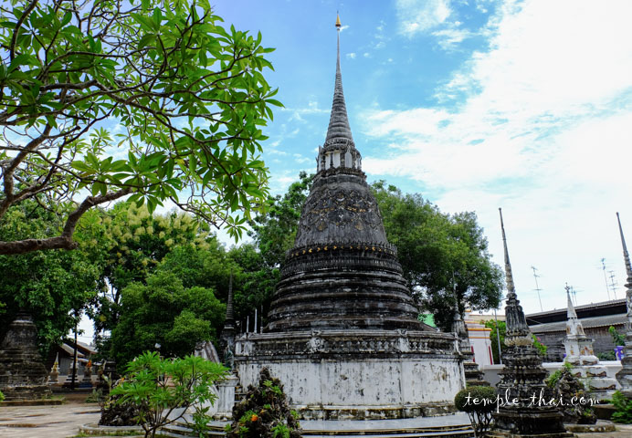 Le stupa principal