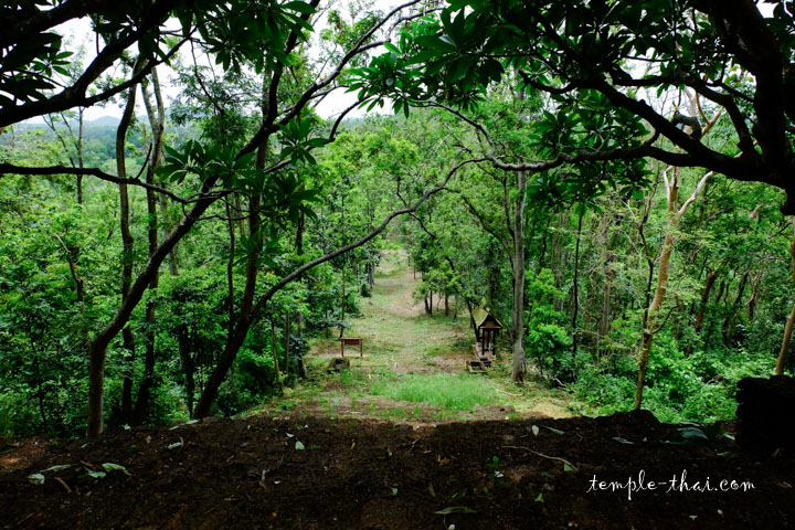 Wat Khao Suwan Khiri