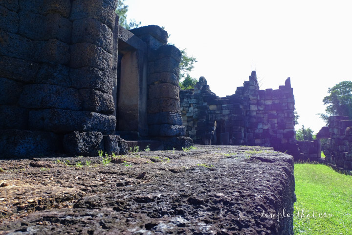 Le Prasat suivi du gopura